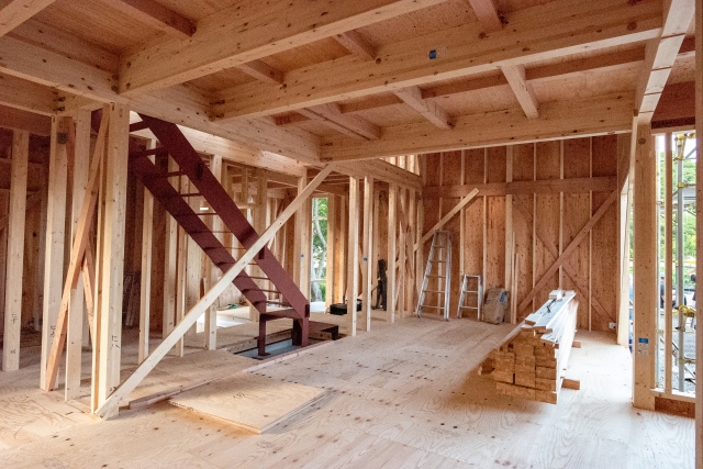 建築中の戸建て